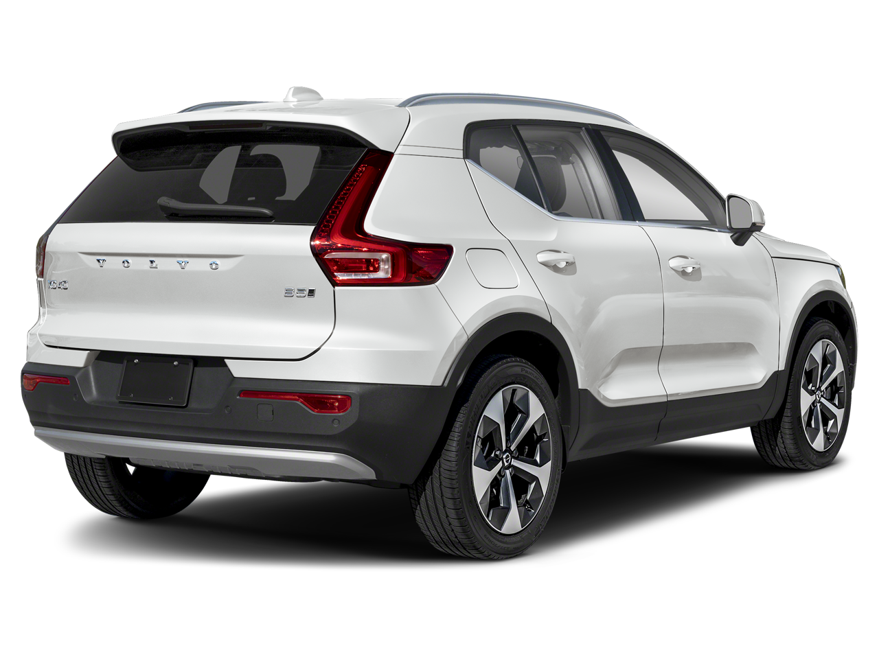 2026 Volvo XC40 B5 Core