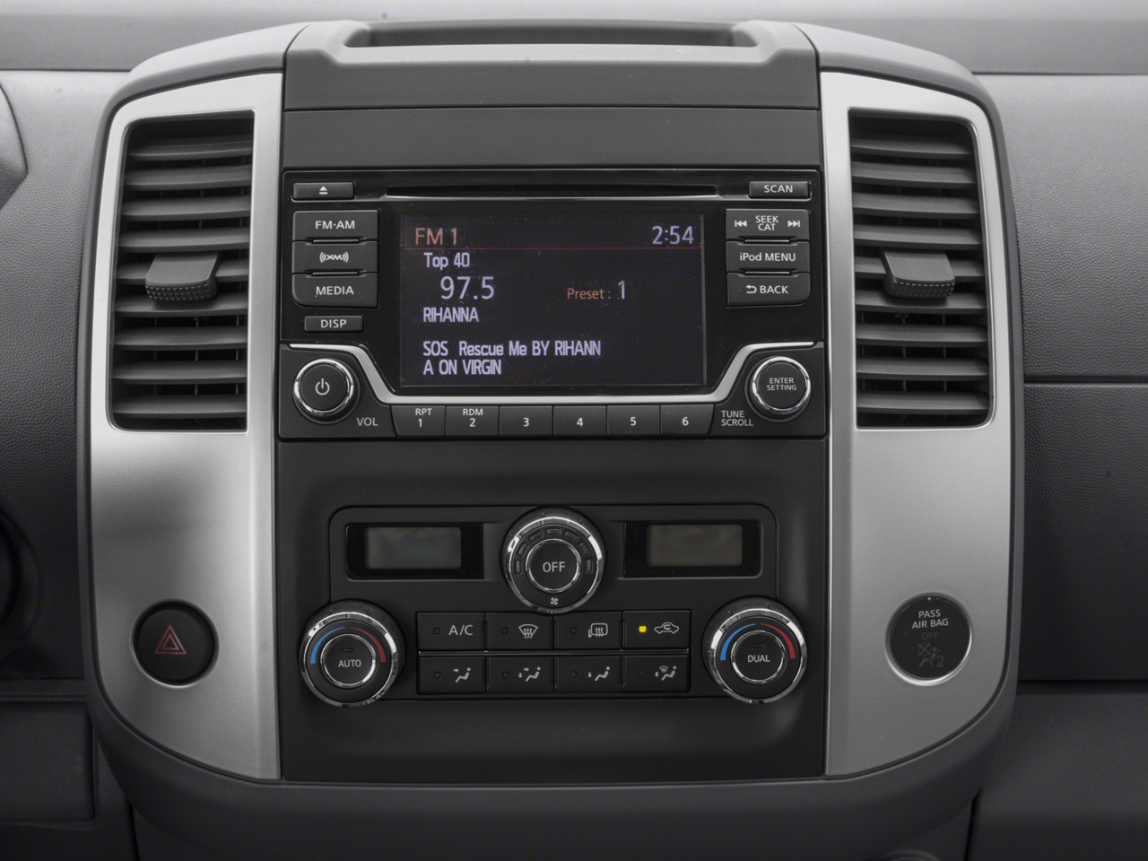 2017 Nissan Frontier SV