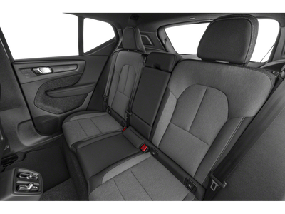 2024 Volvo XC40 B5 Plus Dark Theme