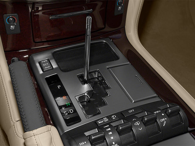 2013 Lexus LX 570