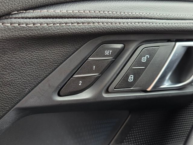 2025 BMW 2 Series 230i