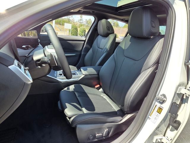 2025 BMW 3 Series 330i