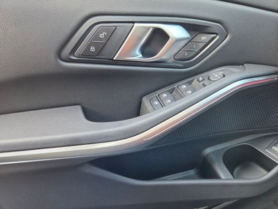 2025 BMW 3 Series 330i