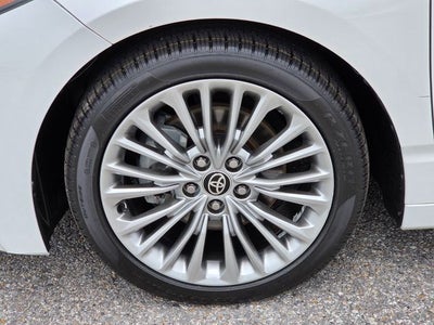 2020 Toyota Avalon Hybrid Limited
