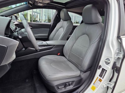2020 Toyota Avalon Hybrid Limited