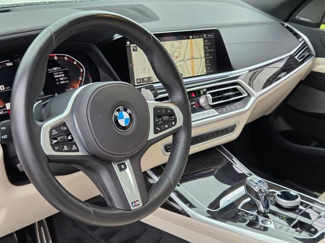 2021 BMW X7 M50i