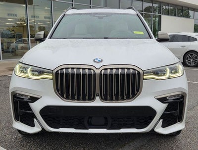 2021 BMW X7 M50i