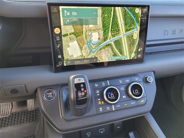 2023 Land Rover Defender 130 X-Dynamic SE