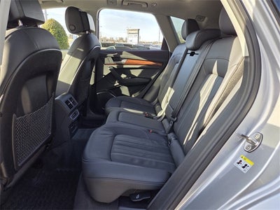 2023 Audi Q5 40 Premium quattro