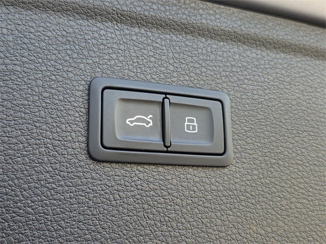 2023 Audi Q5 40 Premium quattro