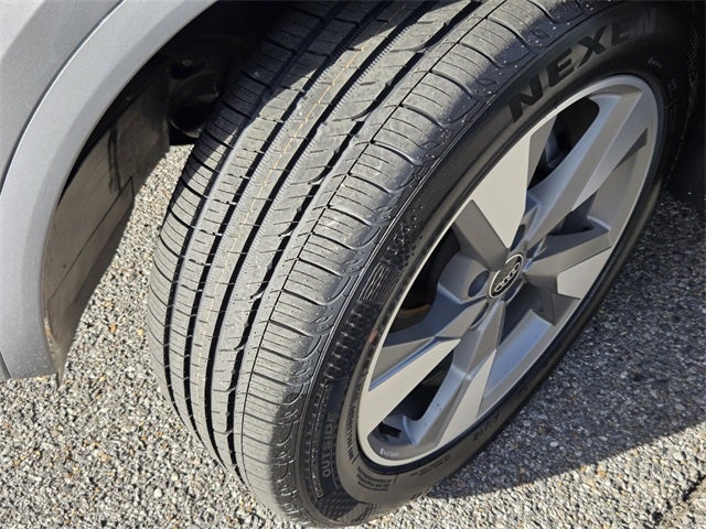 2023 Audi Q5 40 Premium quattro