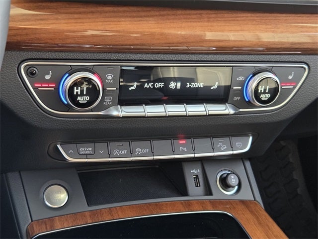 2023 Audi Q5 40 Premium quattro