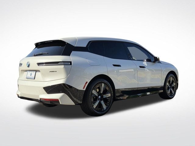 2024 BMW iX xDrive50