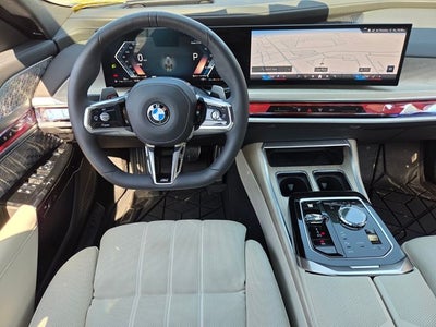 2025 BMW 7 Series 760i xDrive