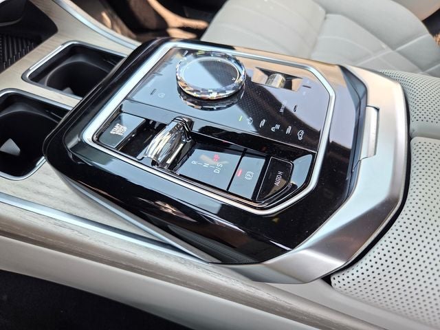 2025 BMW 7 Series 760i xDrive