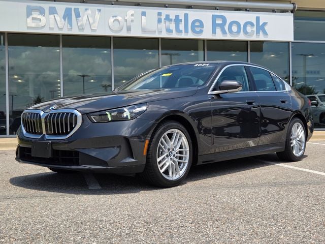 2024 BMW 5 Series 530i