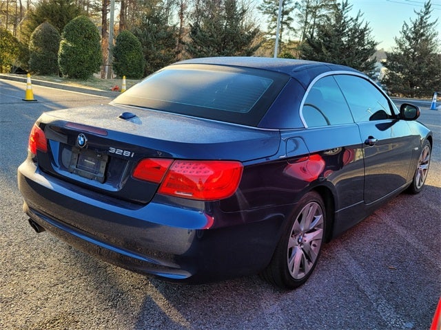 2011 BMW 3 Series 328i