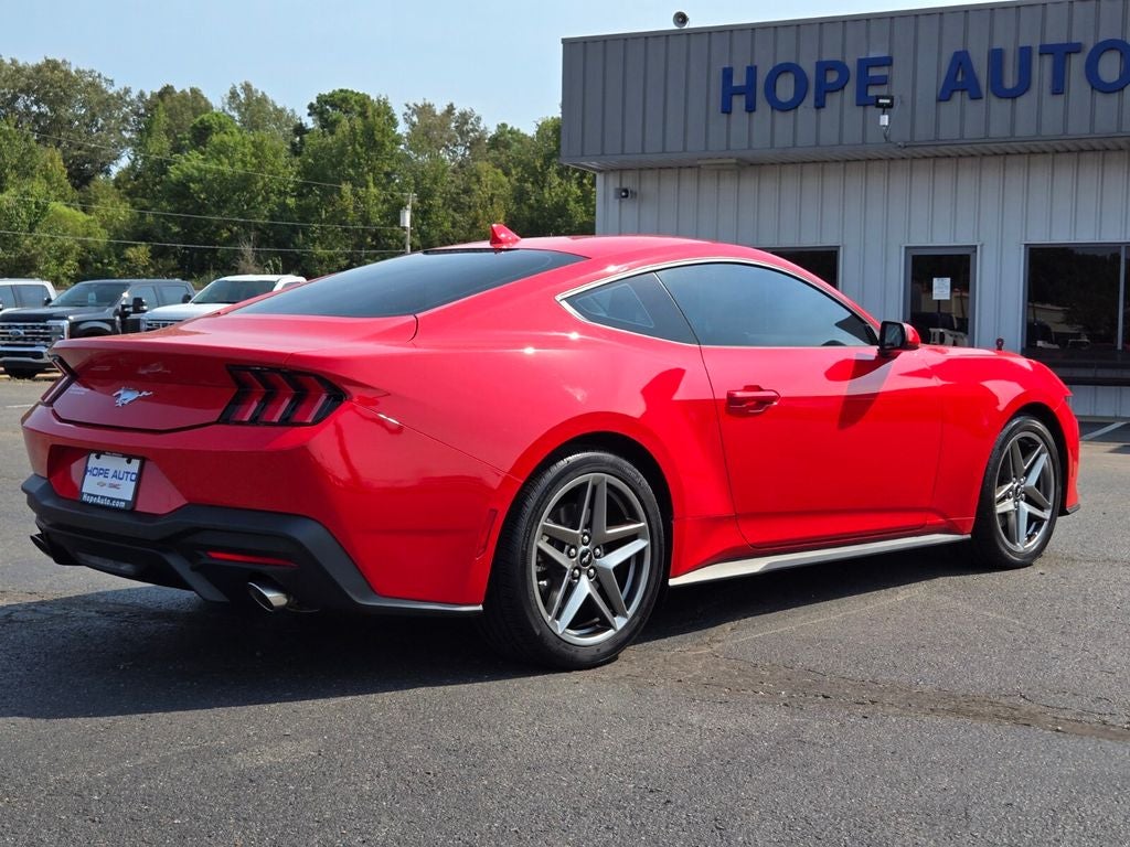 2024 Ford Mustang EcoBoost