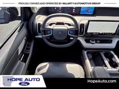 2025 Ford Expedition Active