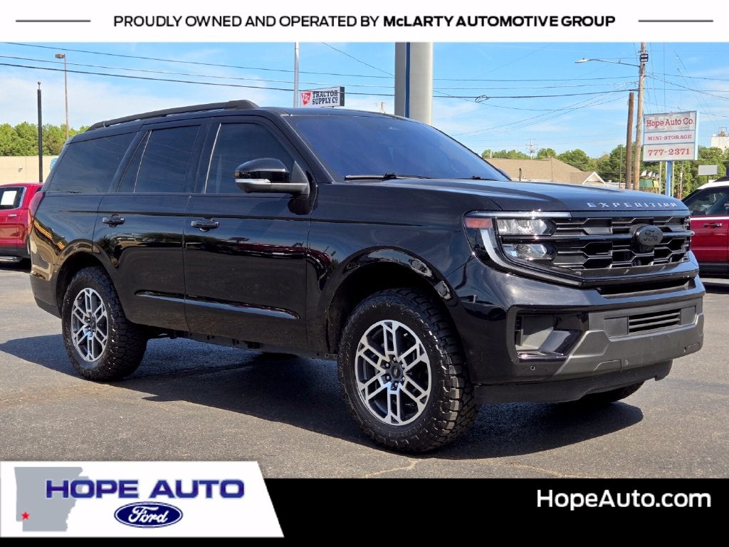 2025 Ford Expedition Active