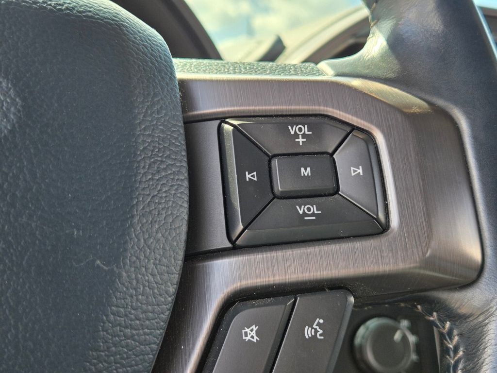 2022 Ford F-450SD Limited DRW
