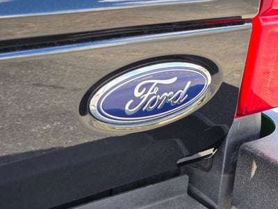 2022 Ford F-450SD Limited DRW