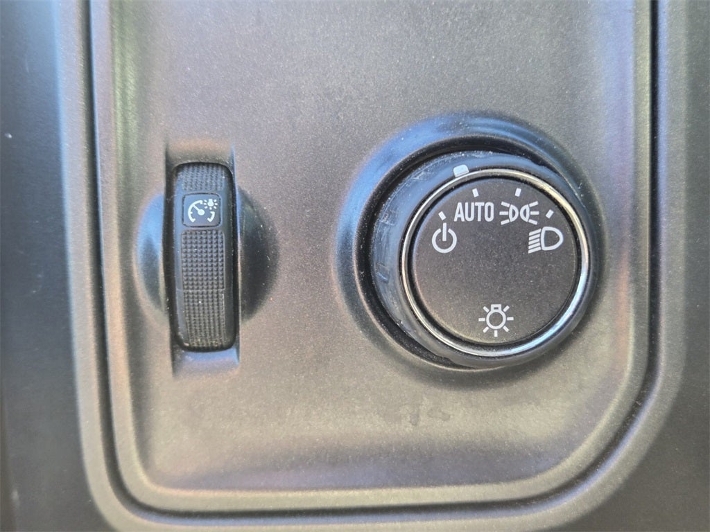 2015 Chevrolet Silverado 1500 LS