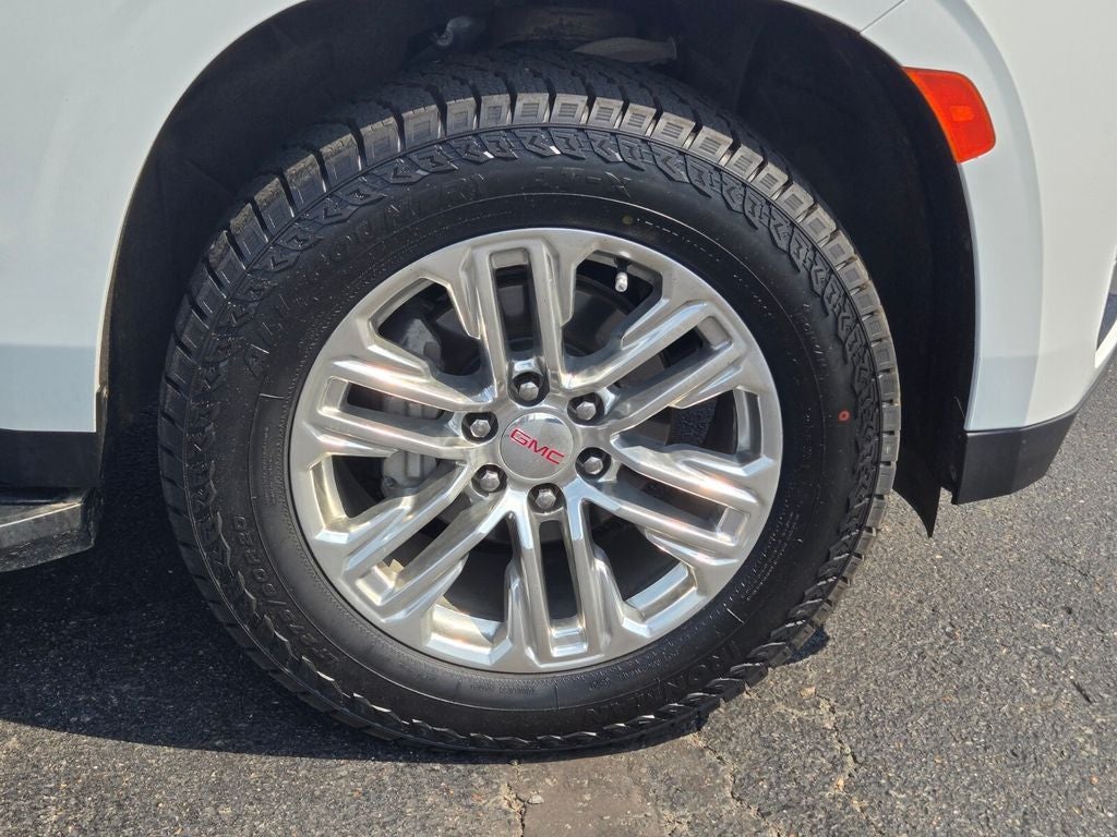 2022 GMC Yukon SLE