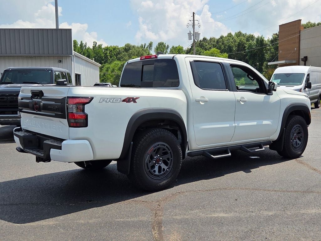 2025 Nissan Frontier PRO-4X