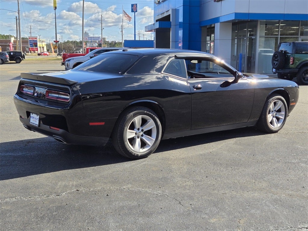 2023 Dodge Challenger SXT