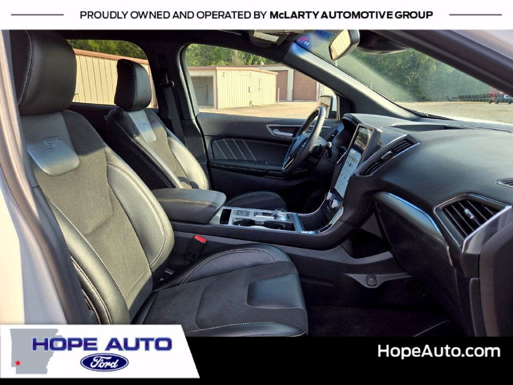 2023 Ford Edge ST