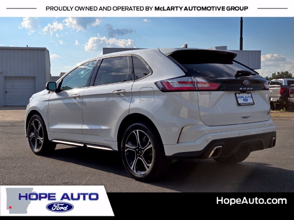 2023 Ford Edge ST