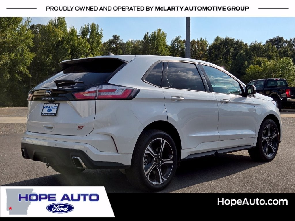 2023 Ford Edge ST