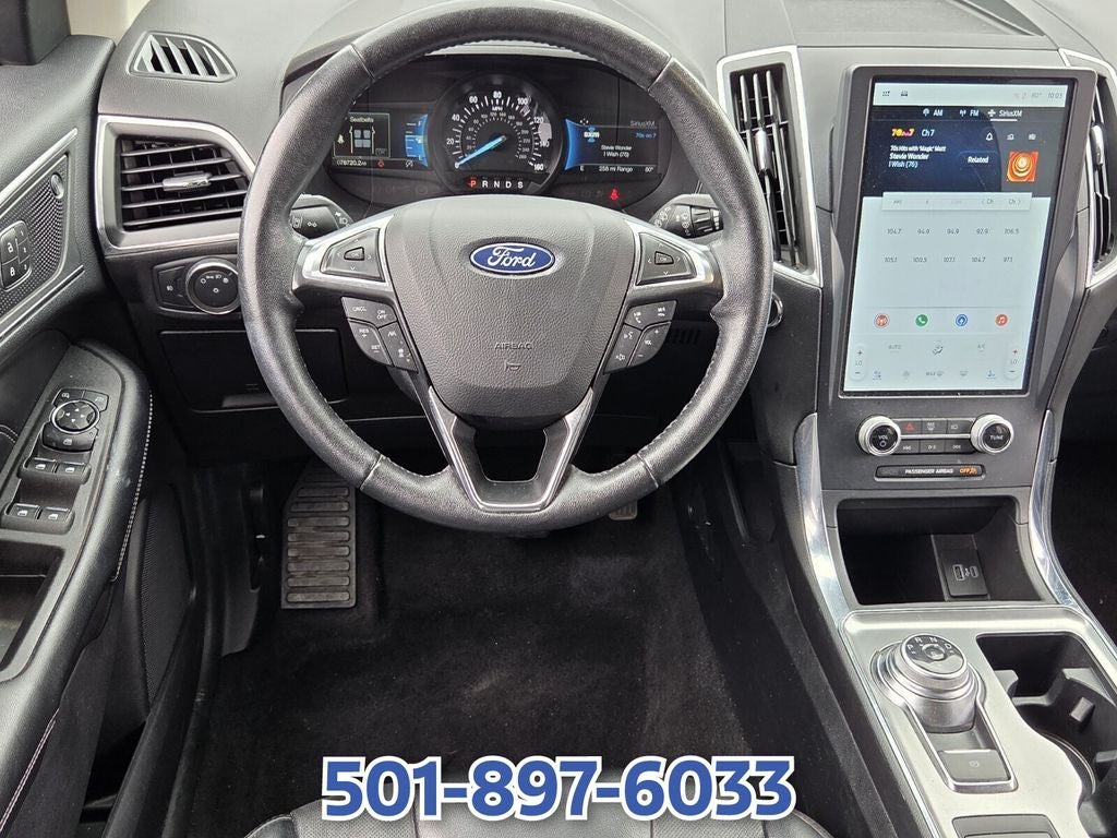 2022 Ford Edge Titanium
