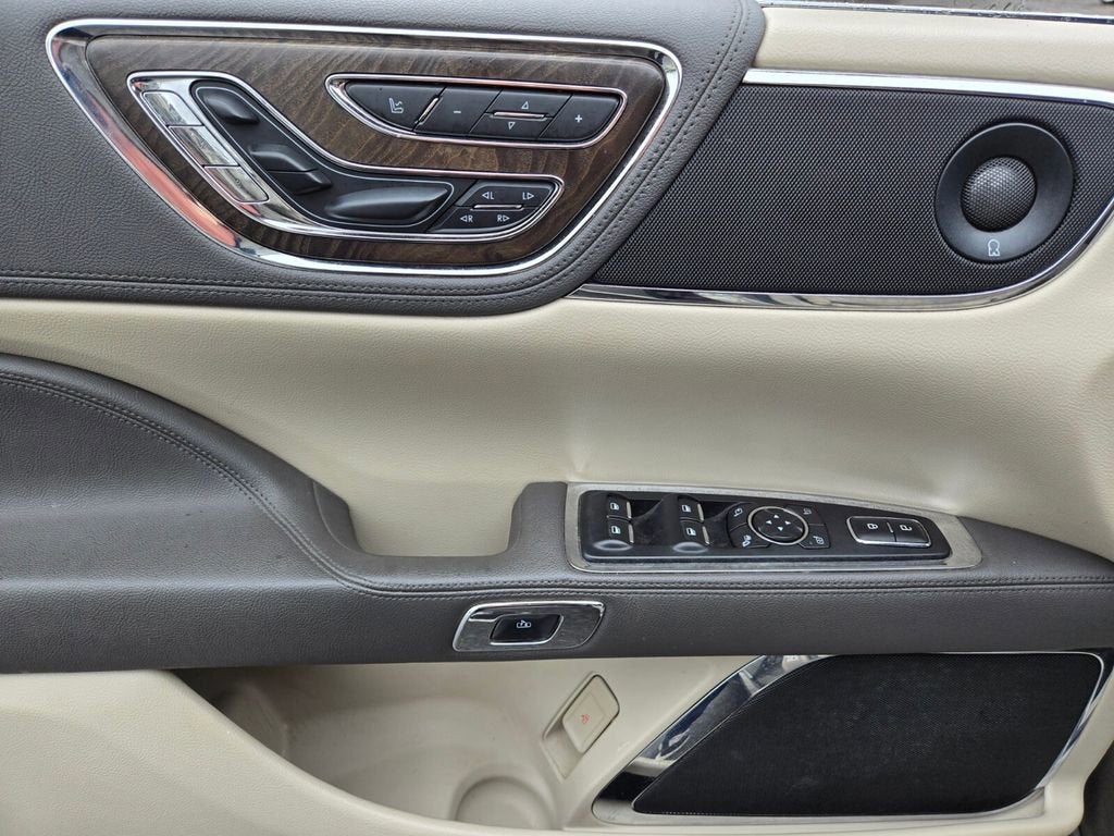 2019 Lincoln Continental Reserve