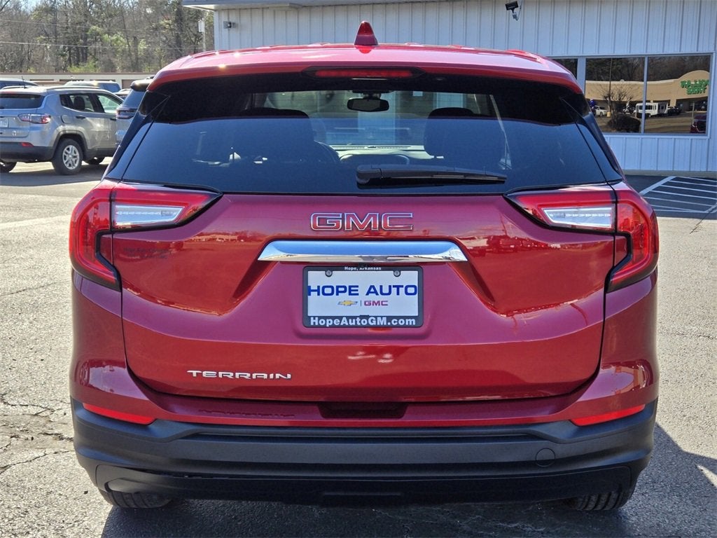 2023 GMC Terrain SLE