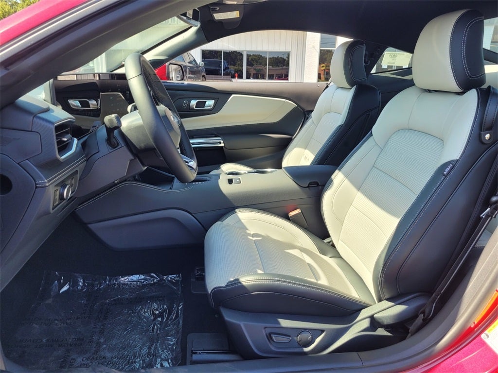 2025 Ford Mustang EcoBoost Premium