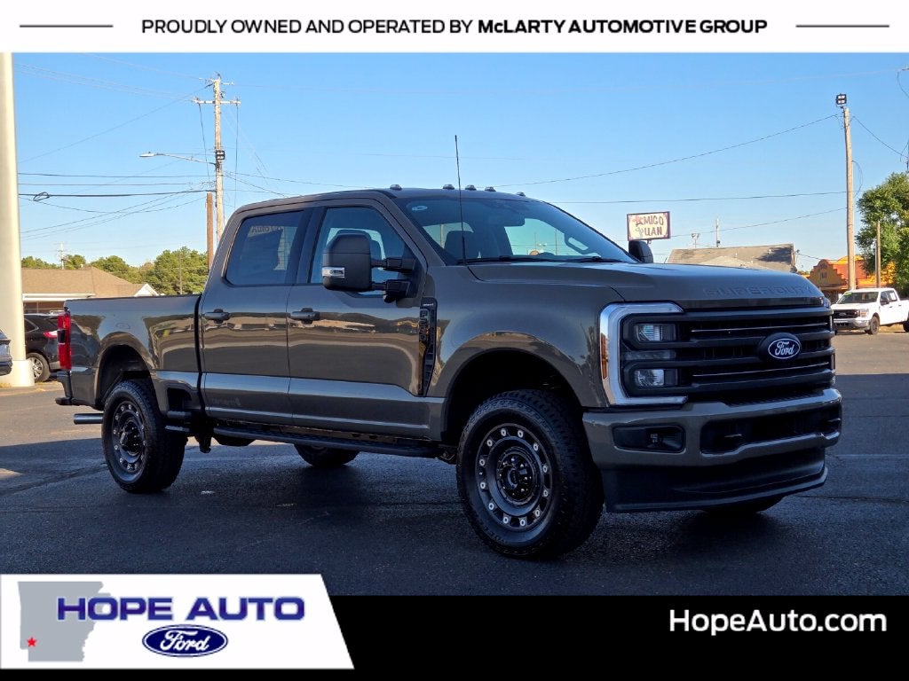 2027 Ford F-250SD XLT