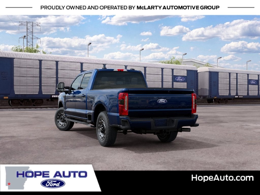 2027 Ford F-250SD XLT