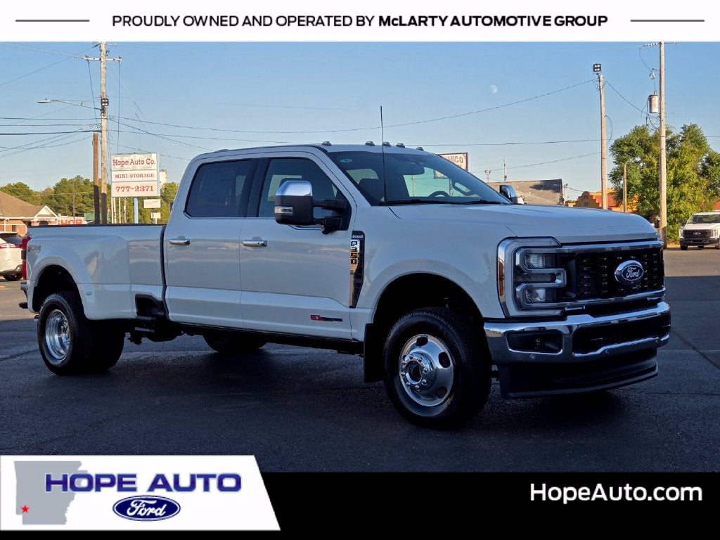 2027 Ford F-350SD King Ranch DRW