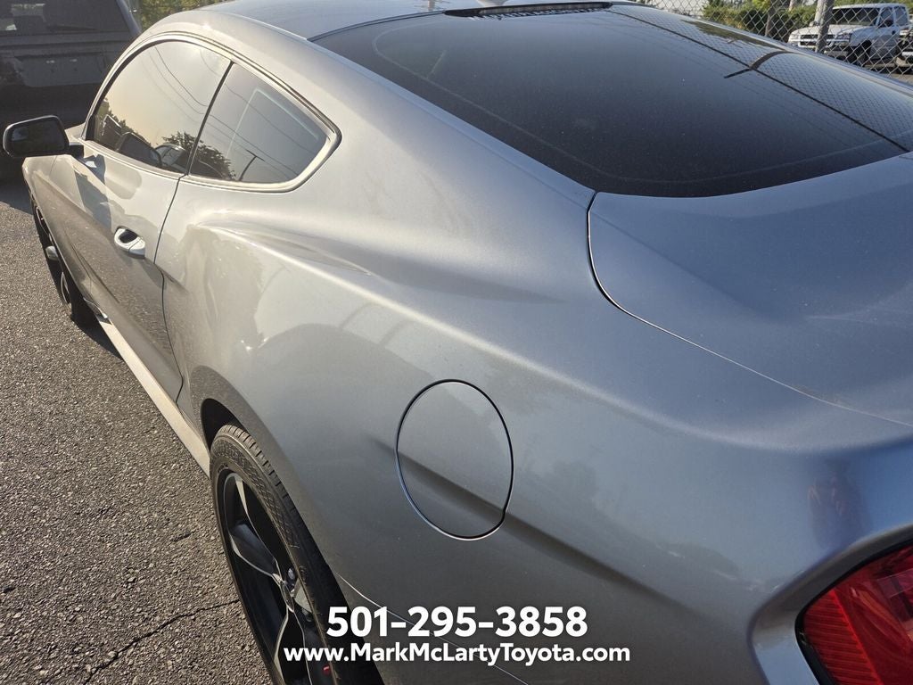 2020 Ford Mustang EcoBoost