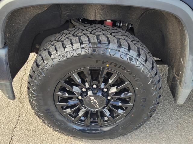 2023 Chevrolet Silverado HD LTZ