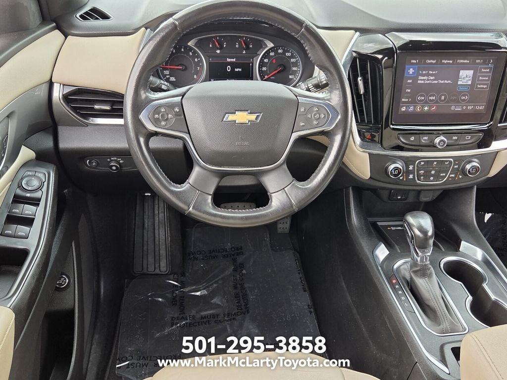 2022 Chevrolet Traverse LT Leather