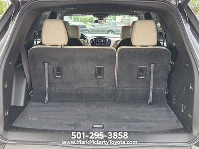 2022 Chevrolet Traverse LT Leather