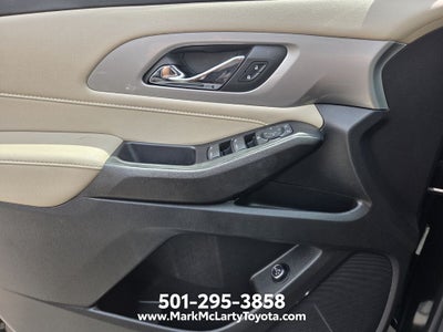 2022 Chevrolet Traverse LT Leather