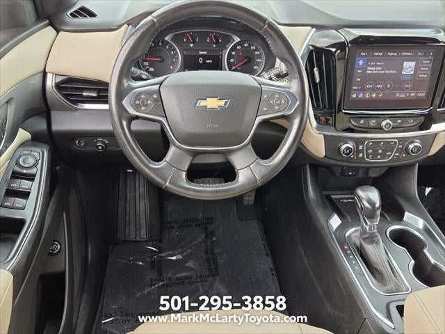 2022 Chevrolet Traverse LT Leather