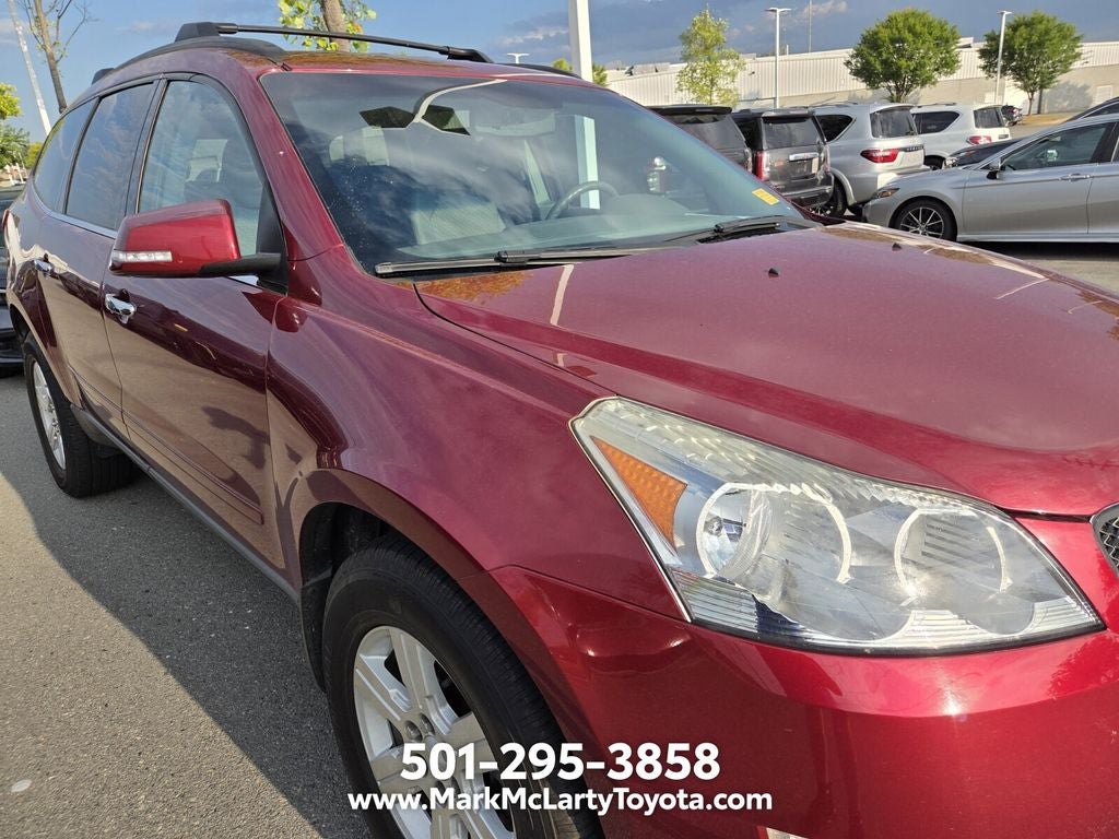 2011 Chevrolet Traverse LT 1LT