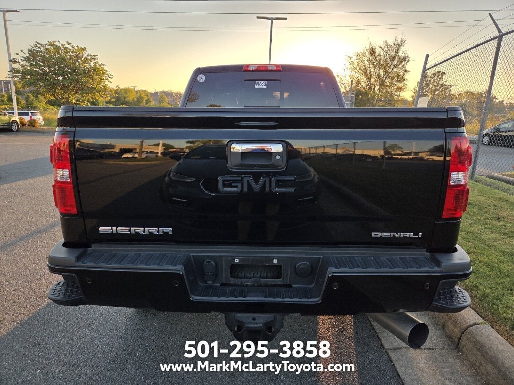 2018 GMC Sierra Denali