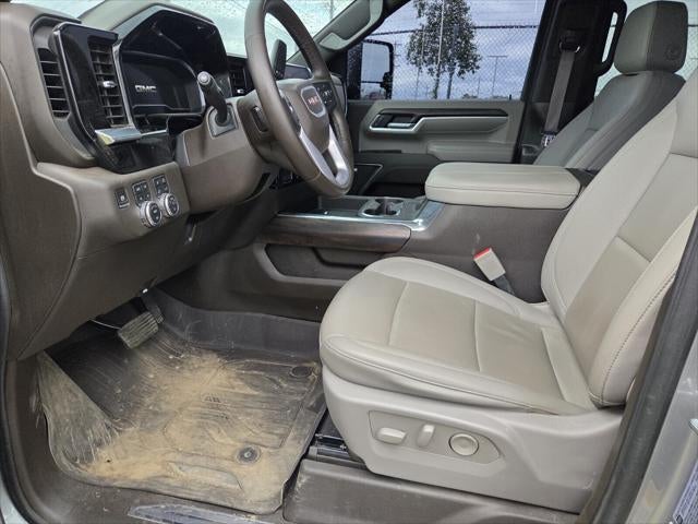 2025 GMC Sierra HD SLT