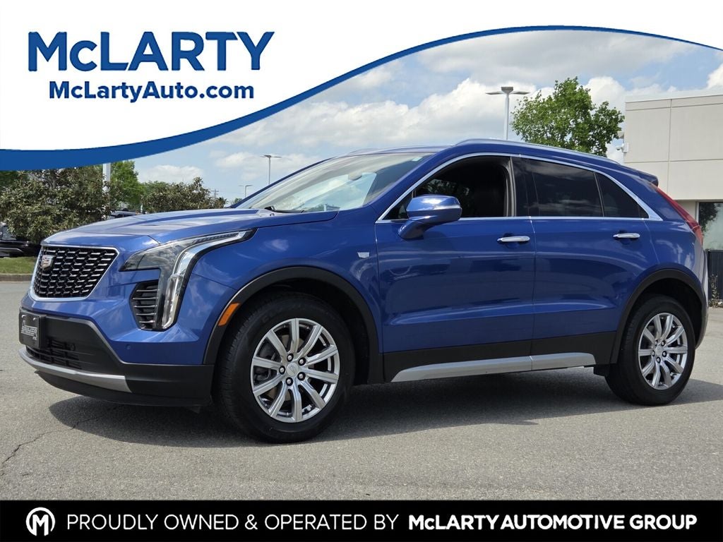 2023 Cadillac XT4 Premium Luxury